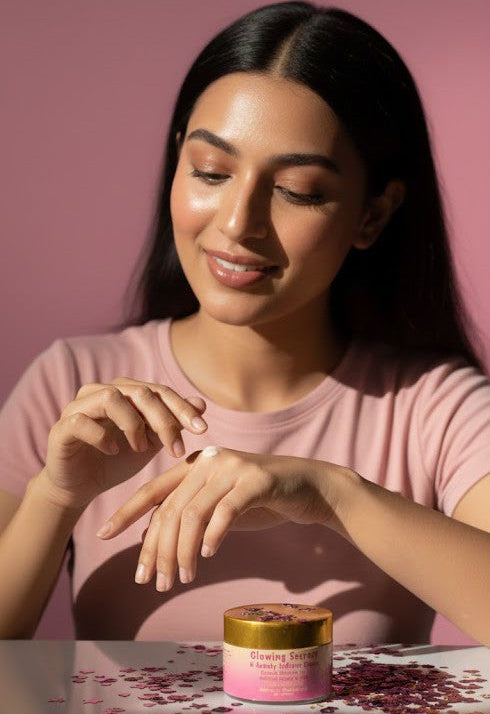 🌸 Saffron Brightening Cream
Inspired By Korean Beauty